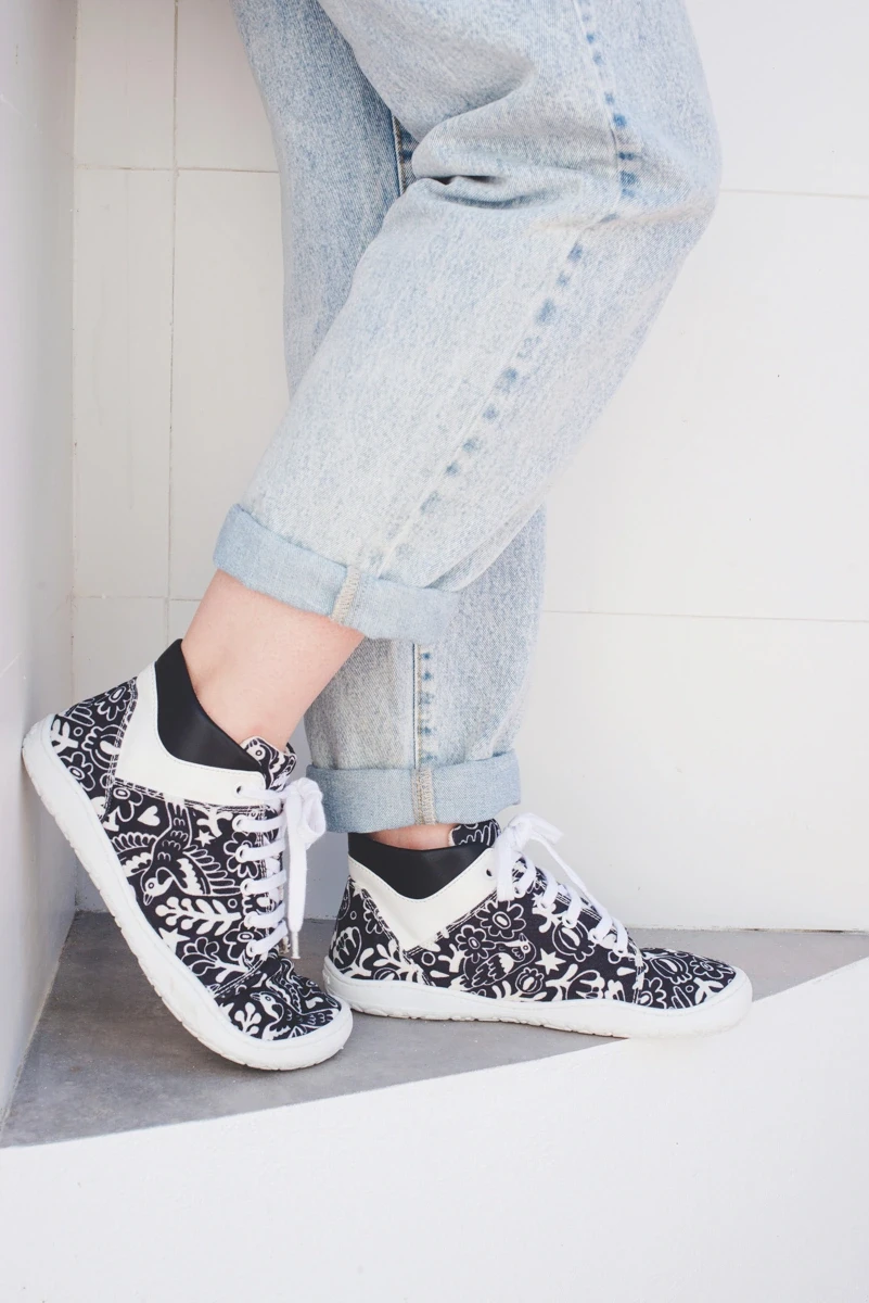 Босоногие ботинки Sambas the bambas Original Luna — чёрно-белые, фото 8